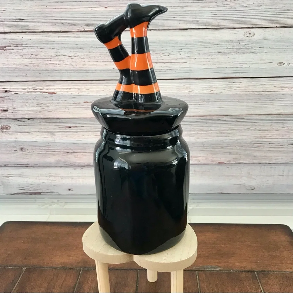 🆕Witch and Famous Canister